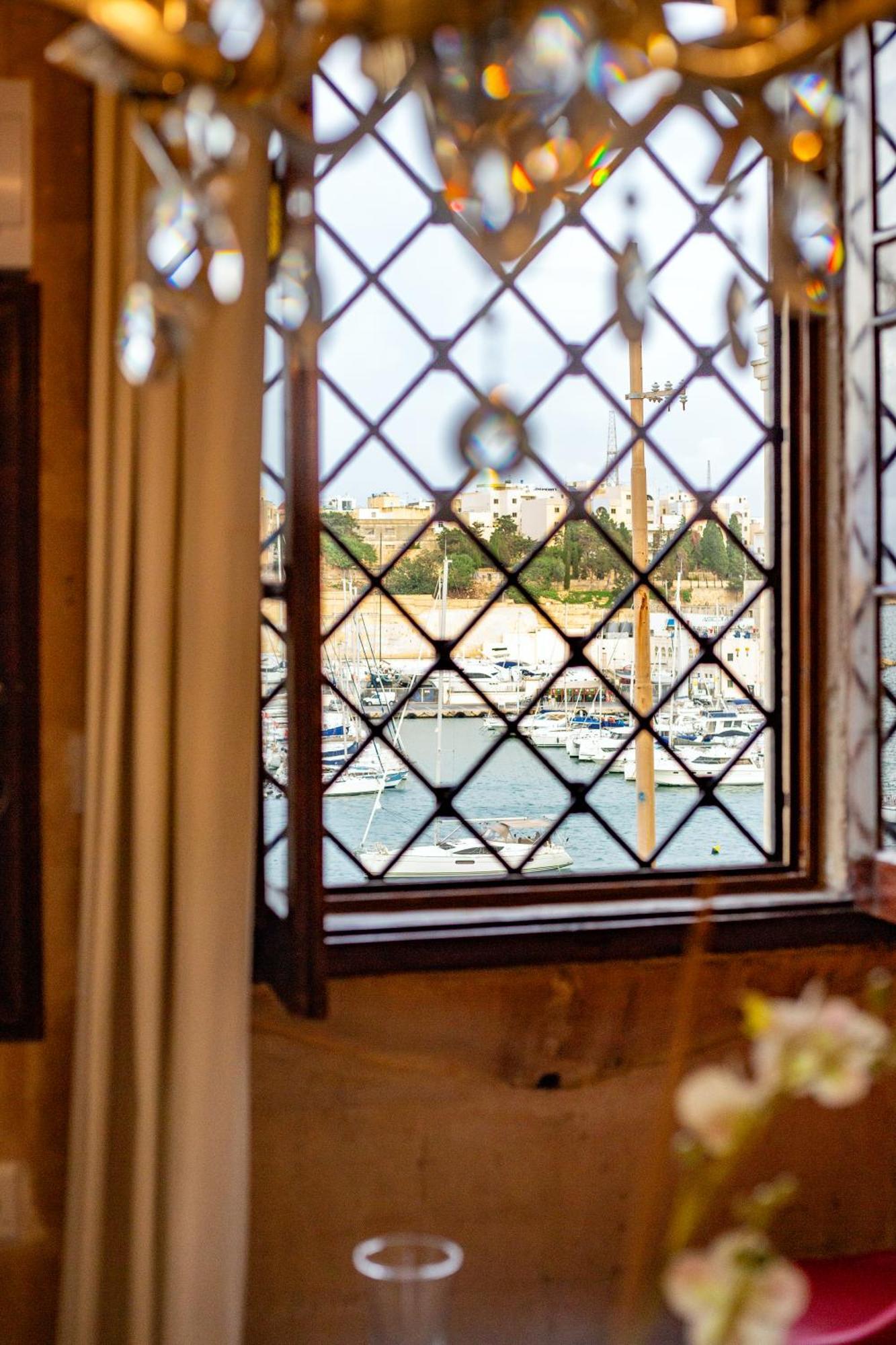 Seagull Birgu - Waterfront Home エクステリア 写真